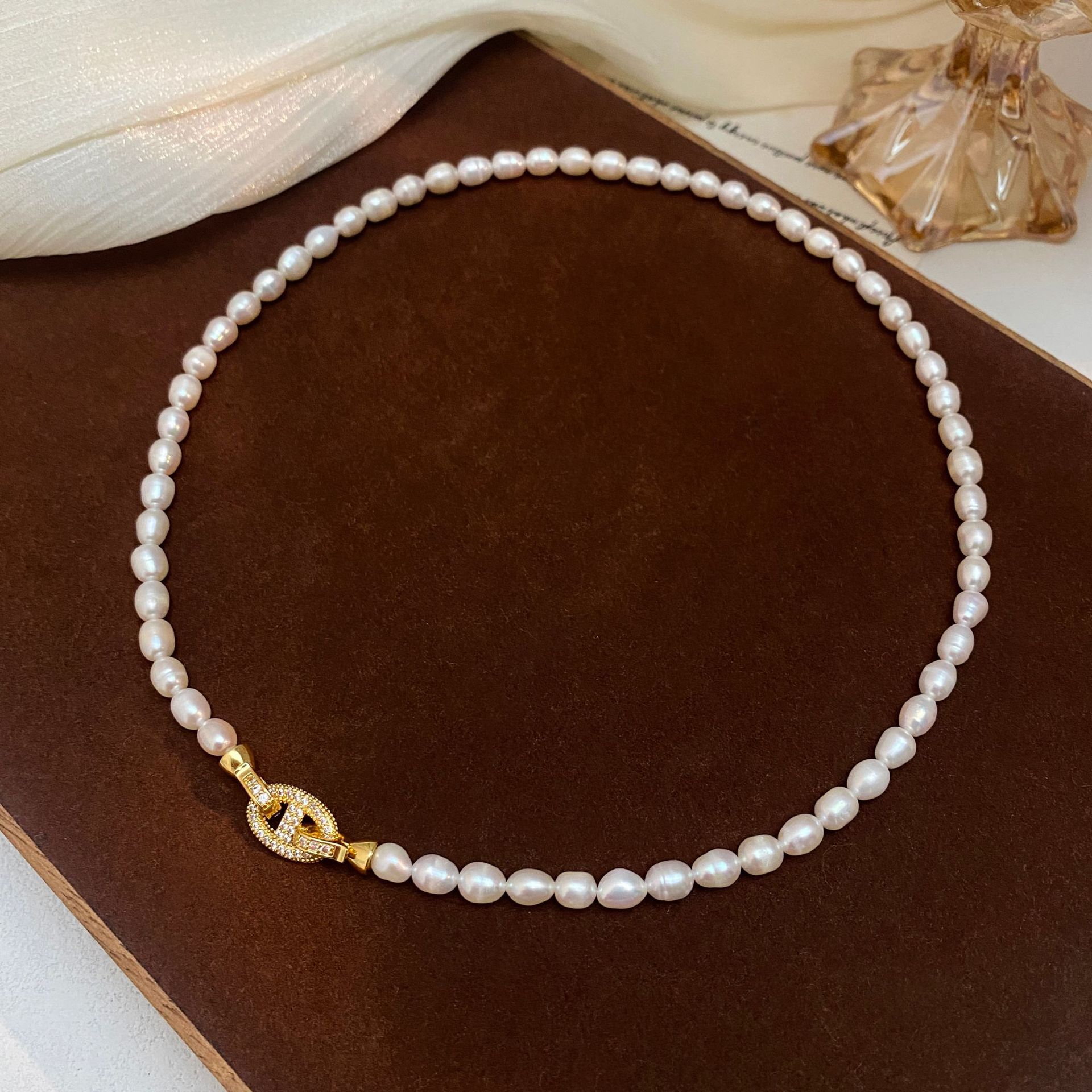 Pearl Trim Chain - Hohe Qualität Trendy Shiny Kristall Kreuz